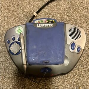 Leapster Blue and Gray Learning Game System